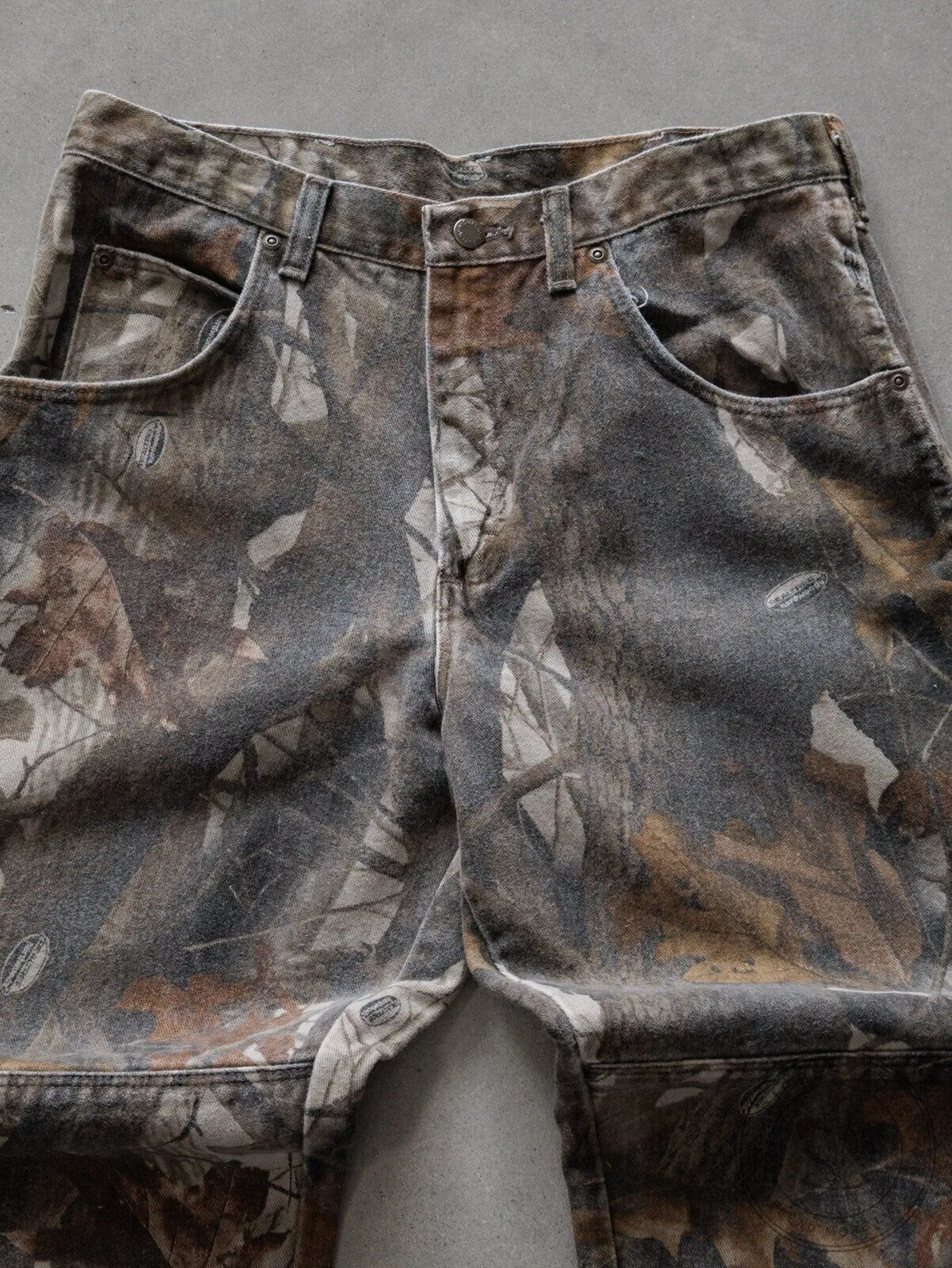 Vintage 90s Wrangler Camouflage Hunting Workwear Pants 8 Vintage 90s Wrangler Camouflage Hunting Workwear Pants
